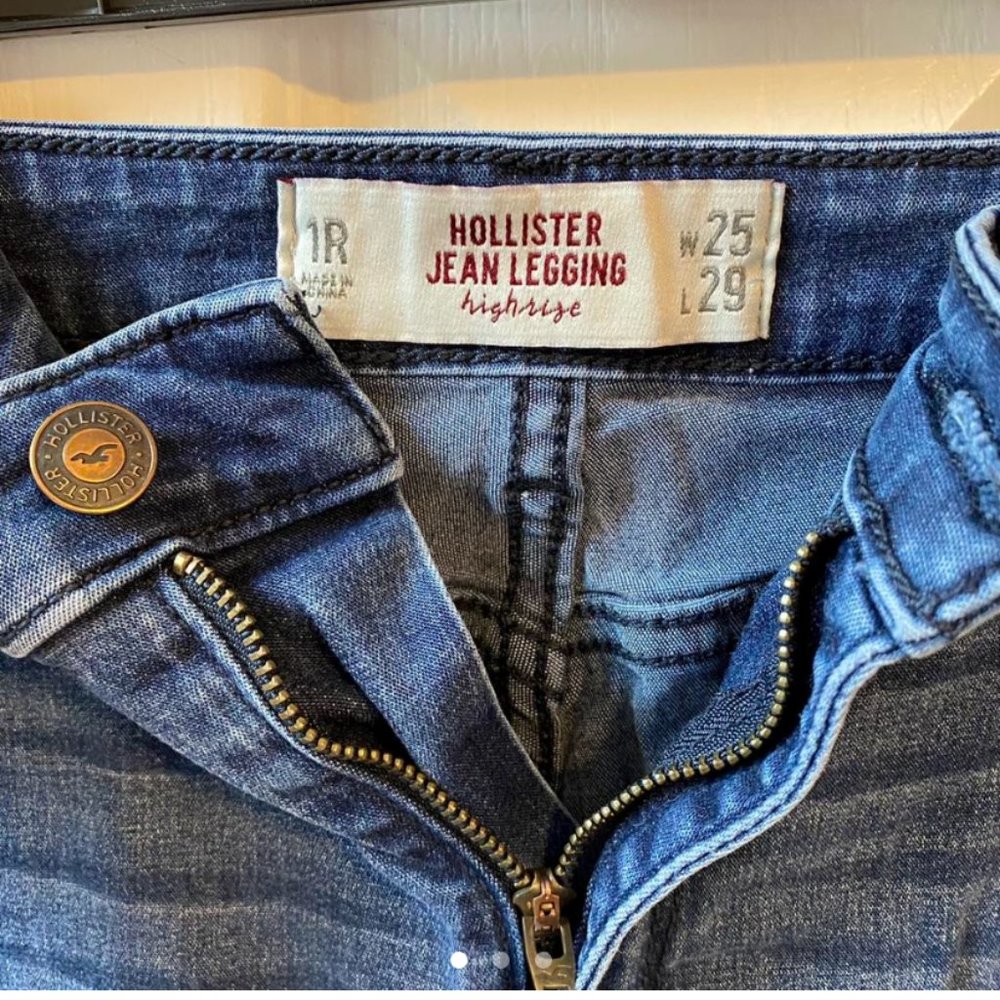Hollister blue jeans